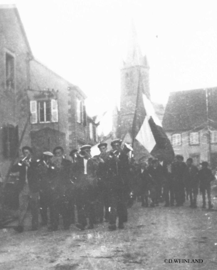 Fête de la Libération à Enchenberg 1945